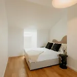 Prime Living - Ourique شقة *