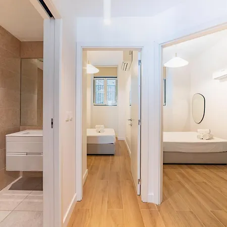 Prime Living - Ourique Apartment